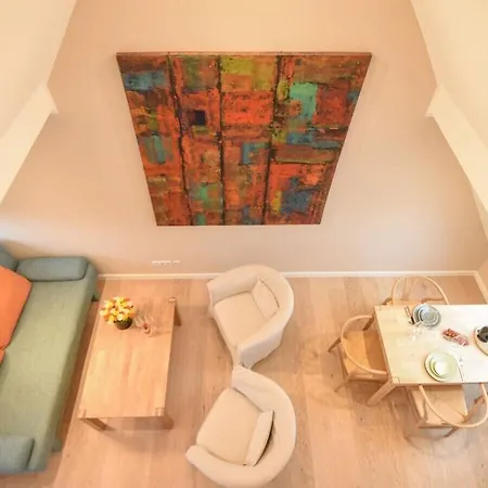 Holiday Apartment With 1 Bedroom *