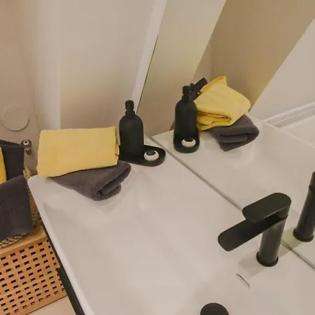 Holiday Apartment With 1 Bedroom ノルダーナイ